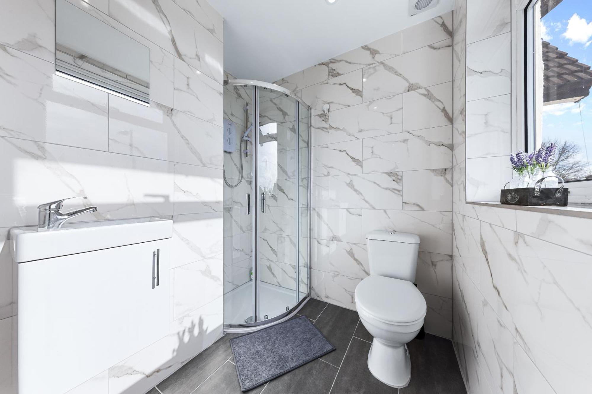 Serviced Ensuite Modern Studio - Sleeps 2 - Near Wembley Stadium - Good Transport Link To Central London - Harrow Ha3 Hatch End Exteriör bild
